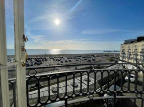  Stunning 2 bed with Sea View in Hastings Old Town  Гастингс